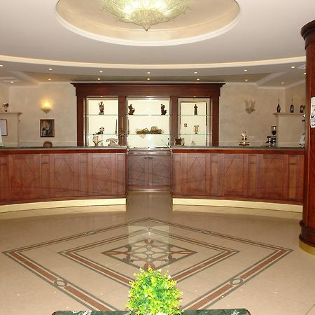 Hotel Di Cosmo ซานโจวานนี โรตอนโด ภายนอก รูปภาพ