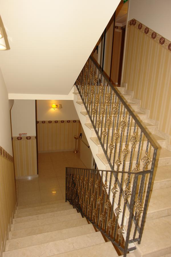 Hotel Di Cosmo ซานโจวานนี โรตอนโด ภายนอก รูปภาพ